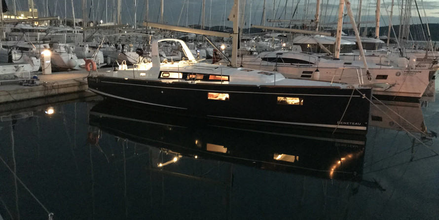 Beneteau Oceanis 38.1