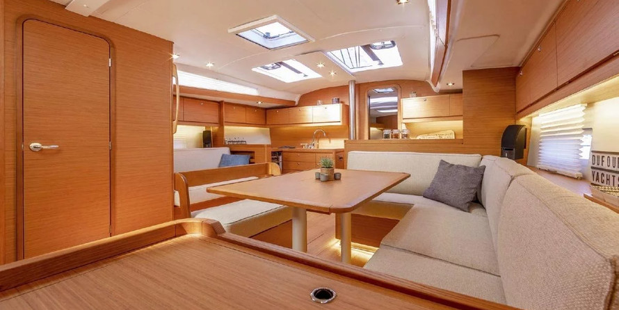 Dufour 430