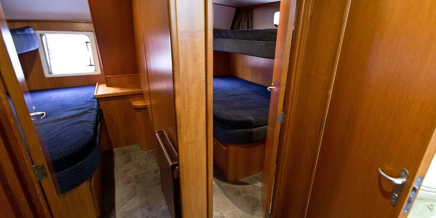 PedroLevanto 44 Typ 1