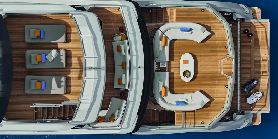 AZIMUT GRANDE 38 METRI TRI-DECK