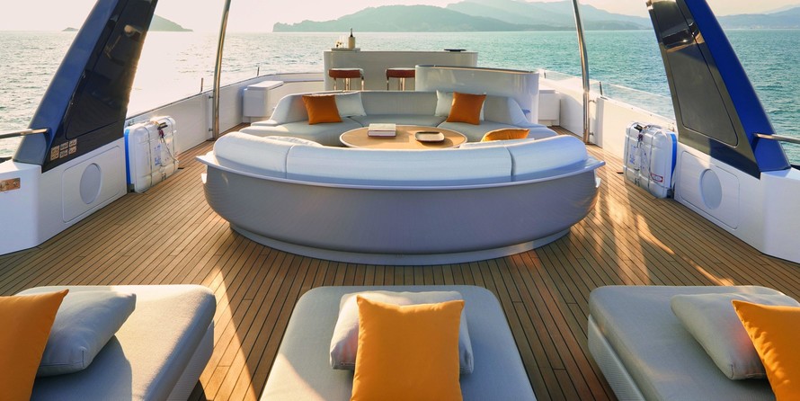 AZIMUT GRANDE 38 METRI TRI-DECK