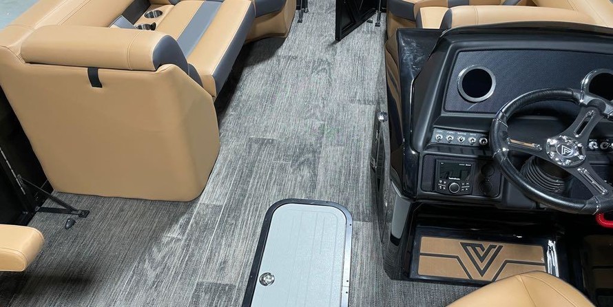 60 x 16 tri-toon passenger vessel