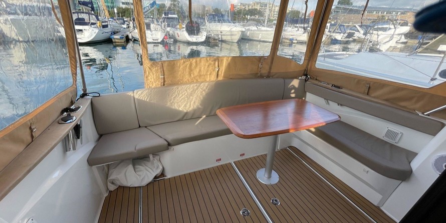 Beneteau Antares 8.80
