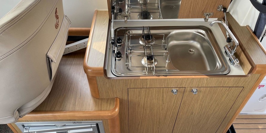 Beneteau Antares 8.80