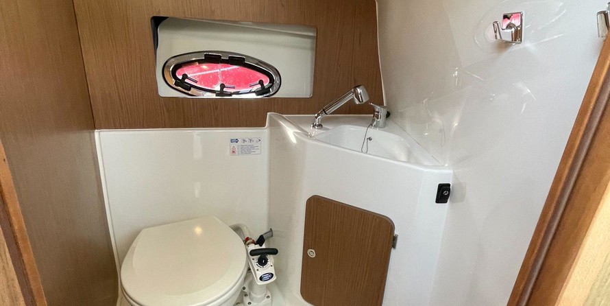 Beneteau Antares 8.80