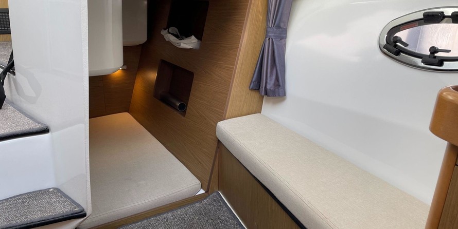 Beneteau Antares 8.80