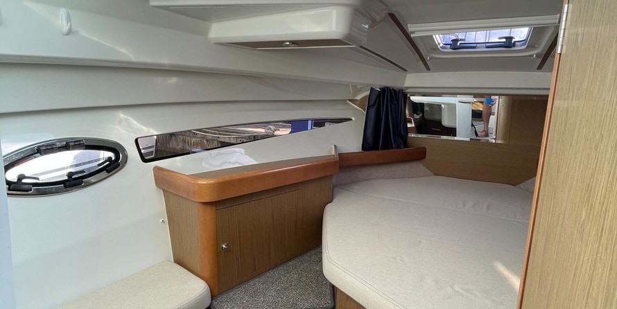 Beneteau Antares 8.80