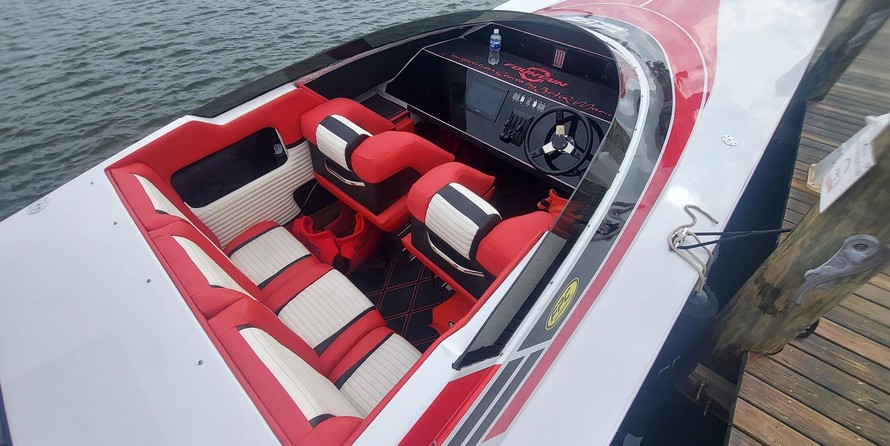 Fountain fountain 47 lightning