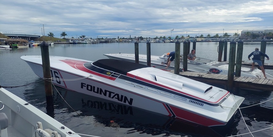 Fountain fountain 47 lightning