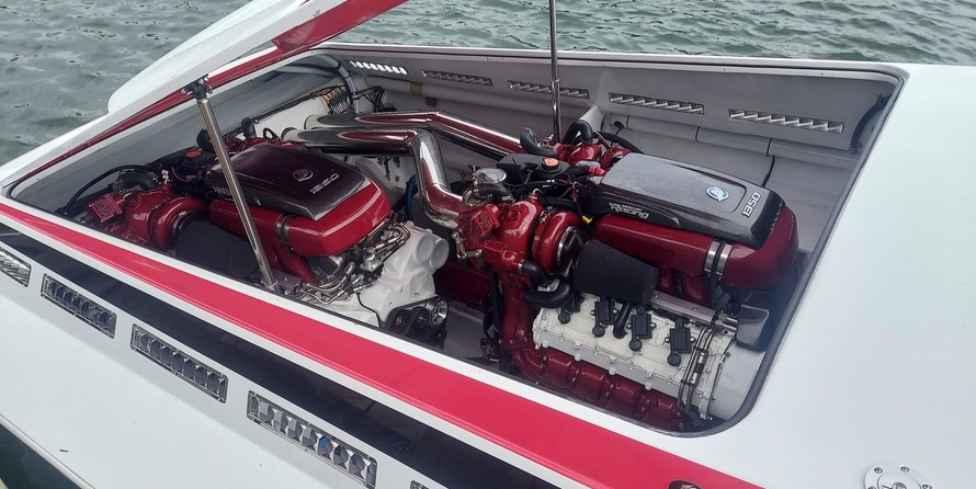 Fountain fountain 47 lightning