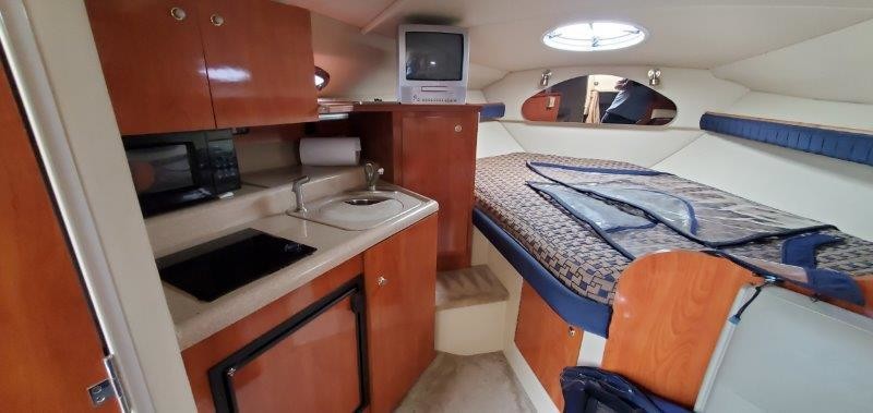 Cruisers Yachts 280 CXi