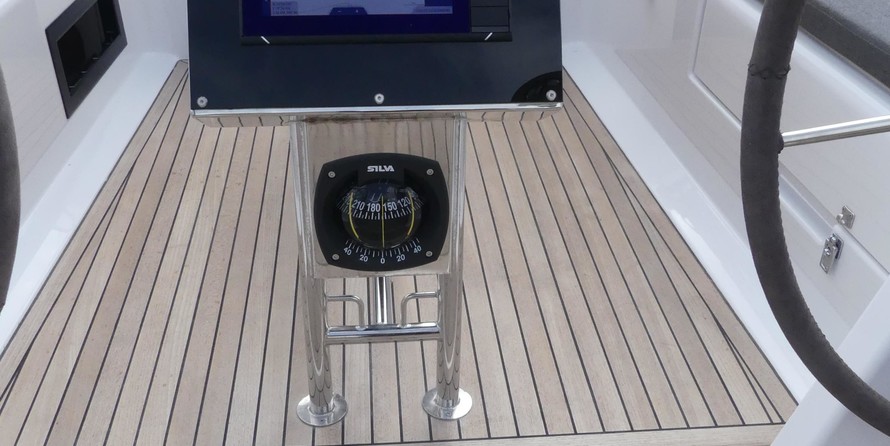 Hanse 388