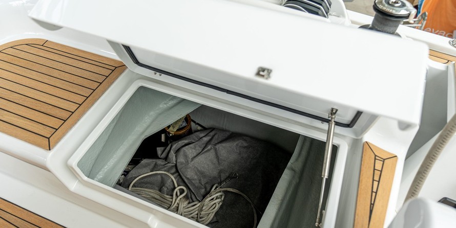 Hanse 388