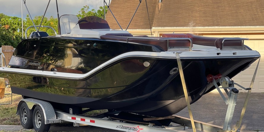 Bayliner Element XR7
