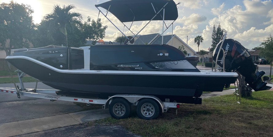 Bayliner Element XR7