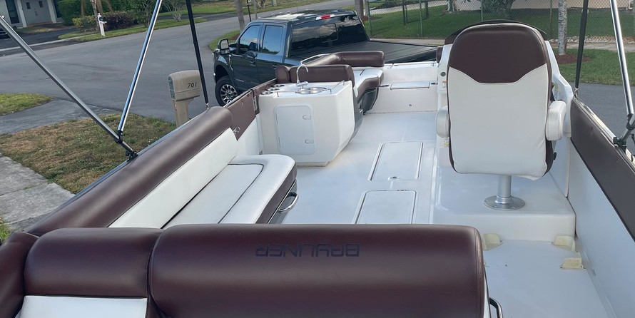 Bayliner Element XR7