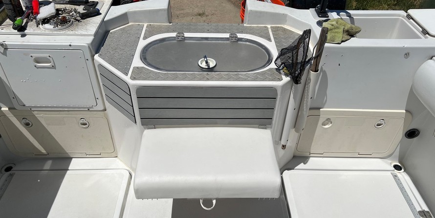 Glacier bay isle runner blue hull 2670