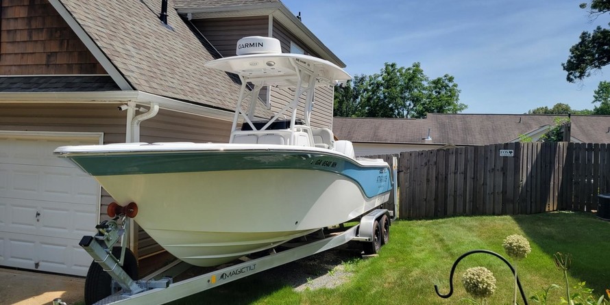 248 Sea Fox Commander