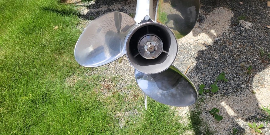 248 Sea Fox Commander