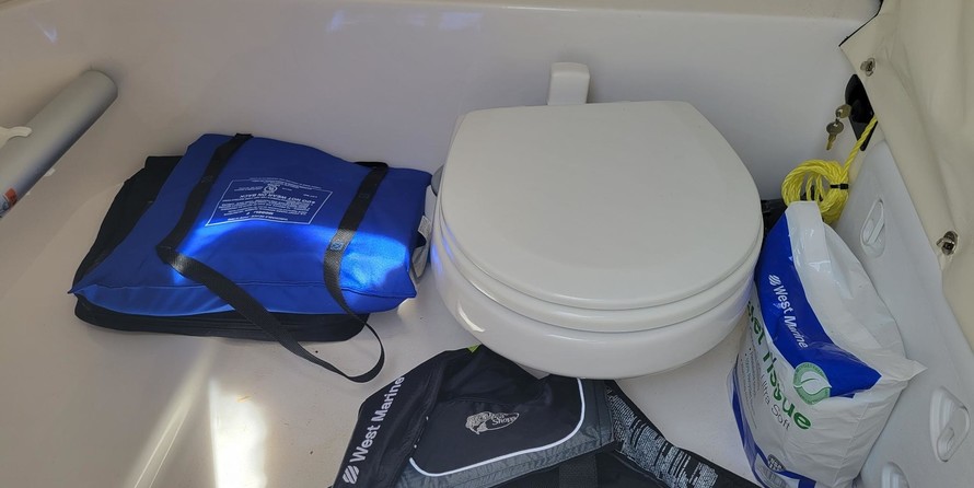 248 Sea Fox Commander