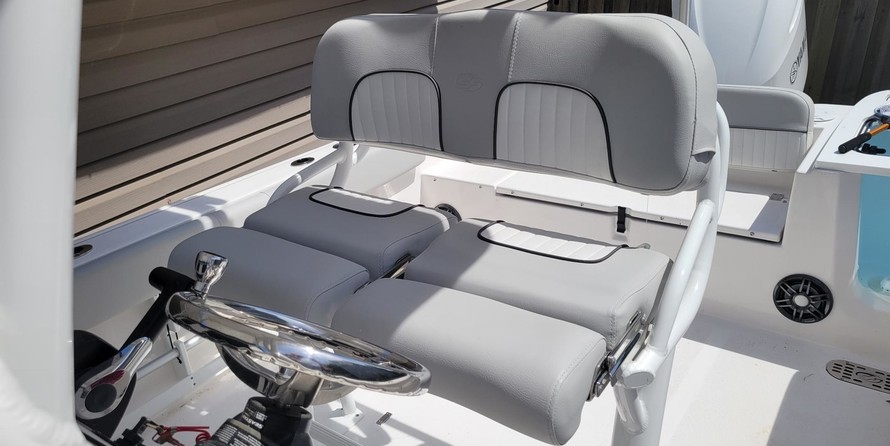 248 Sea Fox Commander