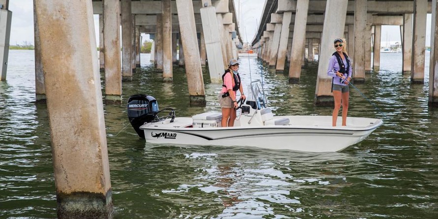 Mako Pro Skiff 15 CC