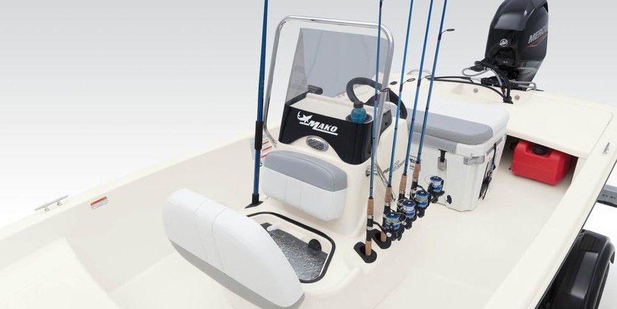 Mako Pro Skiff 15 CC