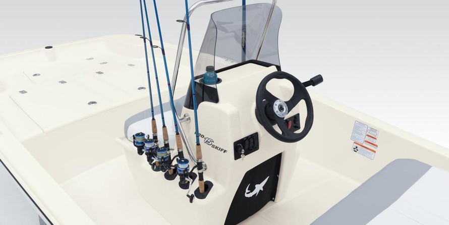 Mako Pro Skiff 15 CC