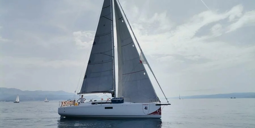 Beneteau First 36.7
