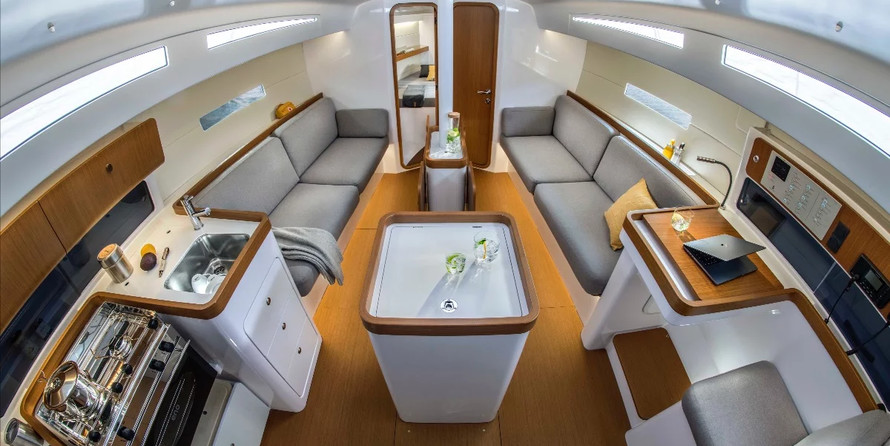 Beneteau First 36.7