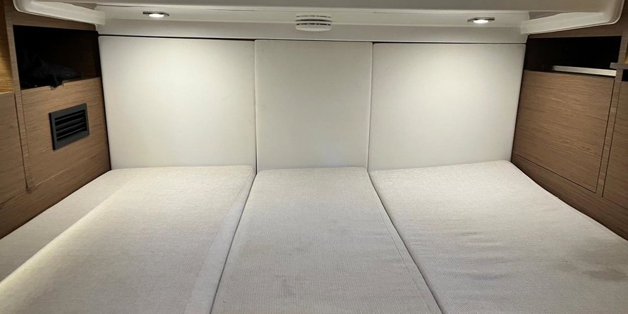 Jeanneau Cap Camarat 10.5 WA