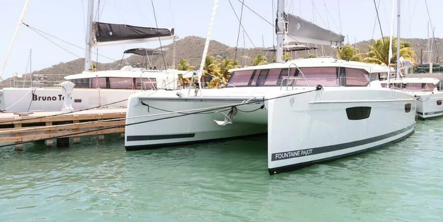 Fountaine Pajot Astrea 42