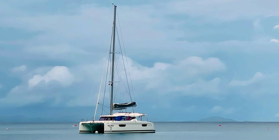 Fountaine Pajot Astrea 42