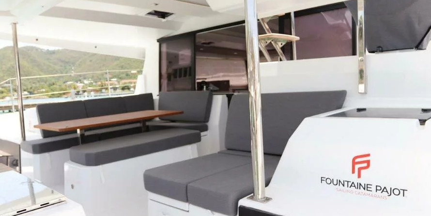 Fountaine Pajot Astrea 42
