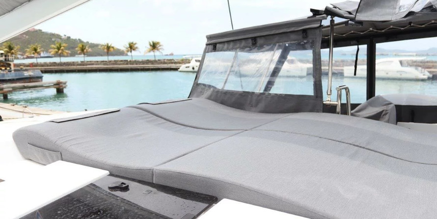 Fountaine Pajot Astrea 42