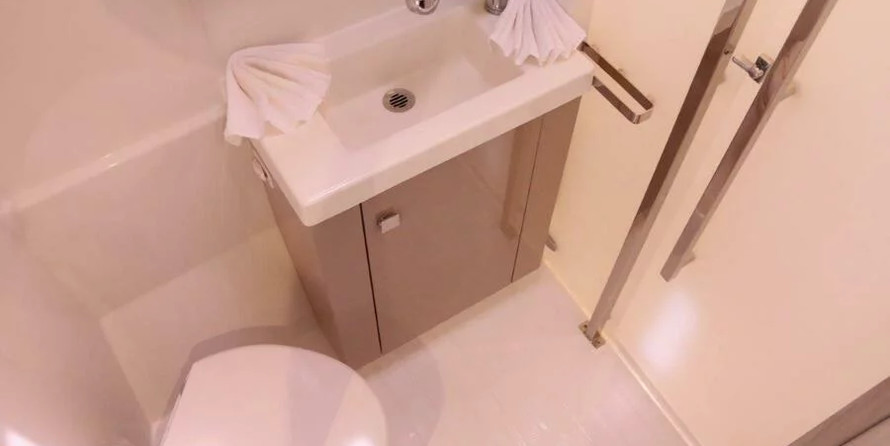 Fountaine Pajot Astrea 42