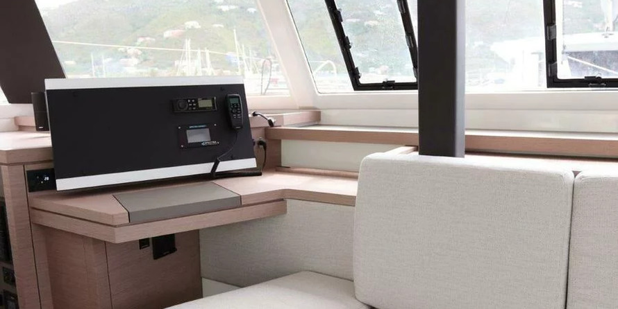 Fountaine Pajot Astrea 42