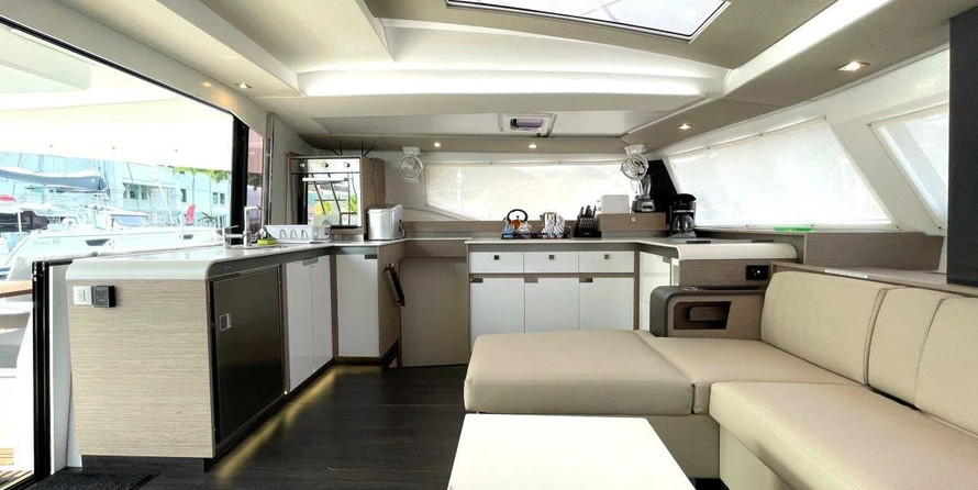 Fountaine Pajot Elba 45