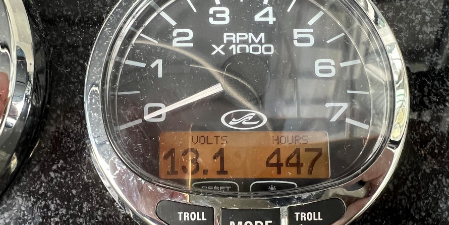 Sea Ray 240 Sundancer