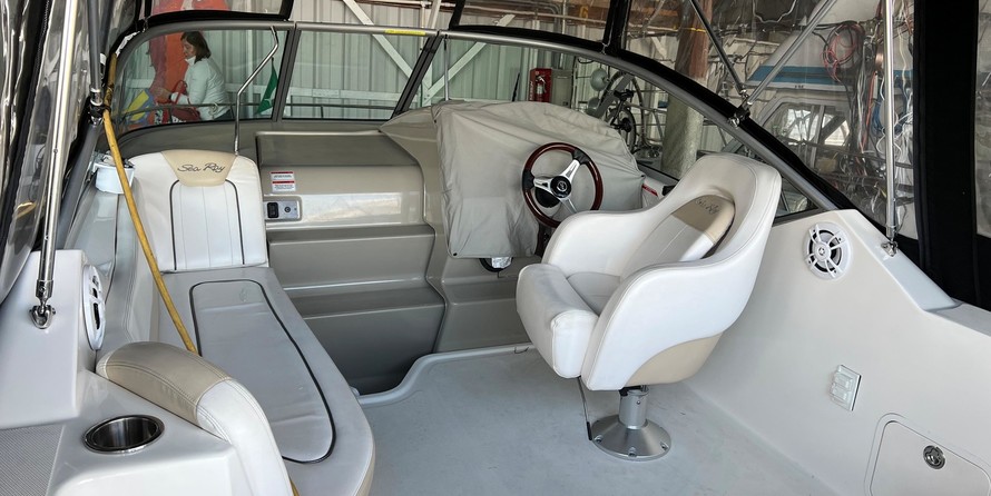 Sea Ray 240 Sundancer