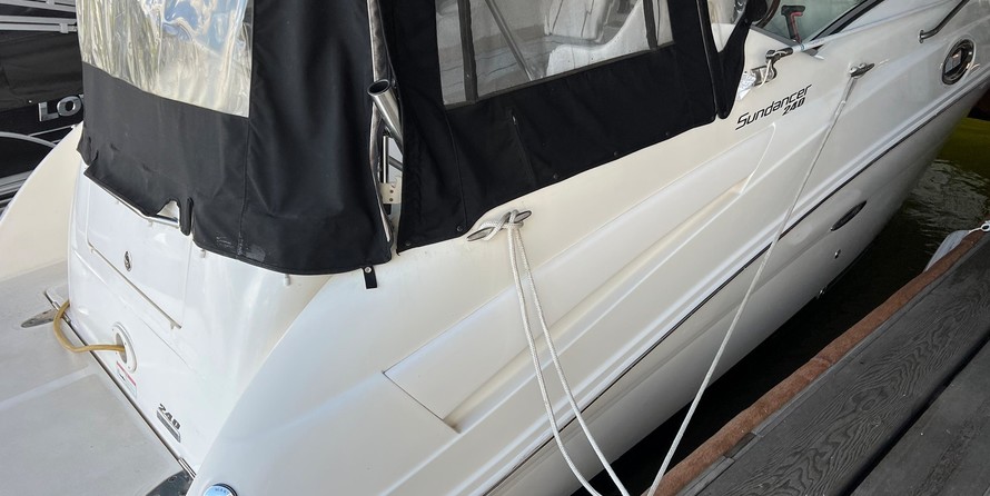 Sea Ray 240 Sundancer