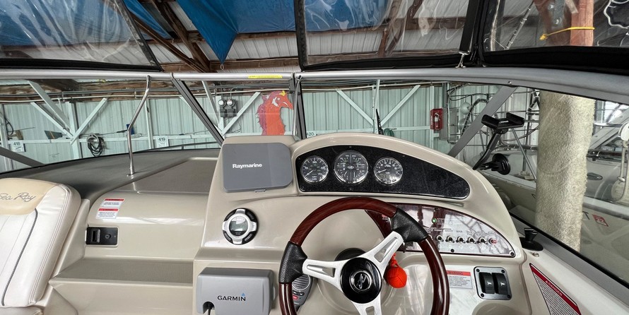 Sea Ray 240 Sundancer