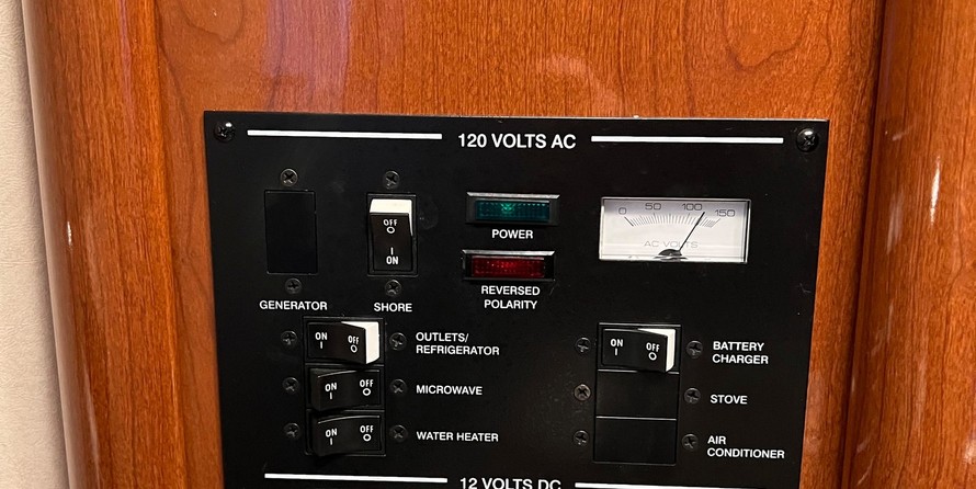 Sea Ray 240 Sundancer