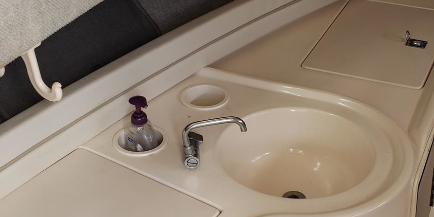 Grady-White Gulfstream 232