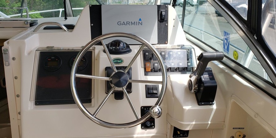 Grady-White Gulfstream 232