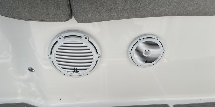 288 Sea Fox Commander