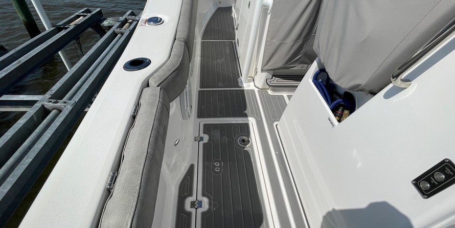 Sea Fox 288 Commander