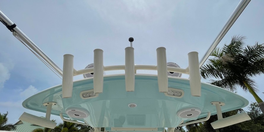 Cobia 217 center console