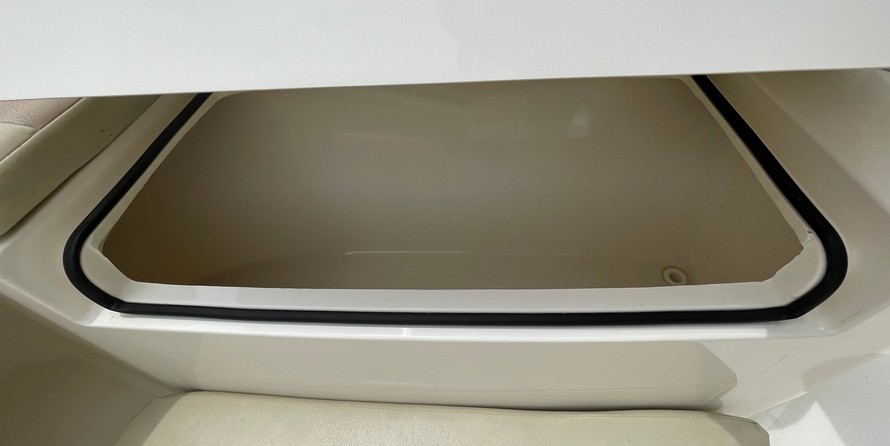 Cobia 217 center console