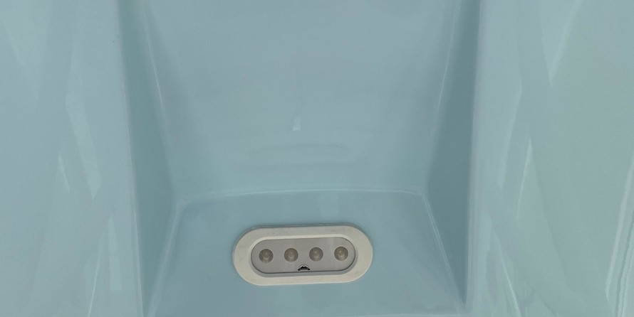 Cobia 217 center console